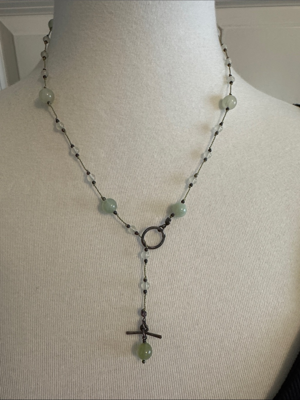 Beaded Green Jade Lariat Necklace - Unbranded